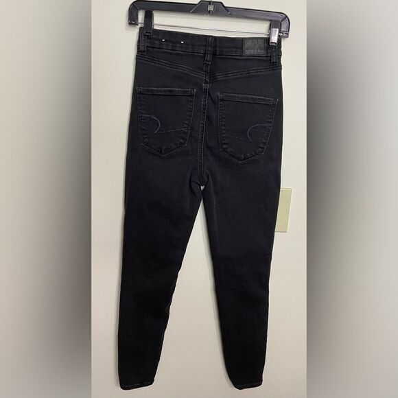 American Eagle Strech Distressed Curvy Highest Rise Jegging Black Jean Pant Sz 2 - Picture 11 of 15